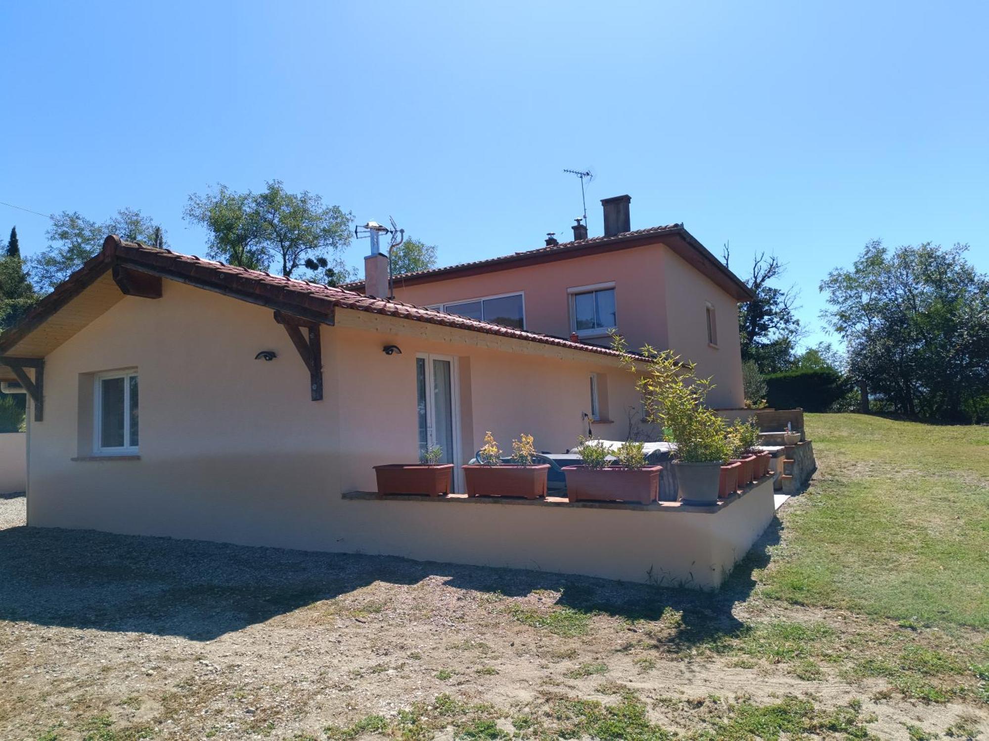Sous Le Chateau Montaut  Exterior photo